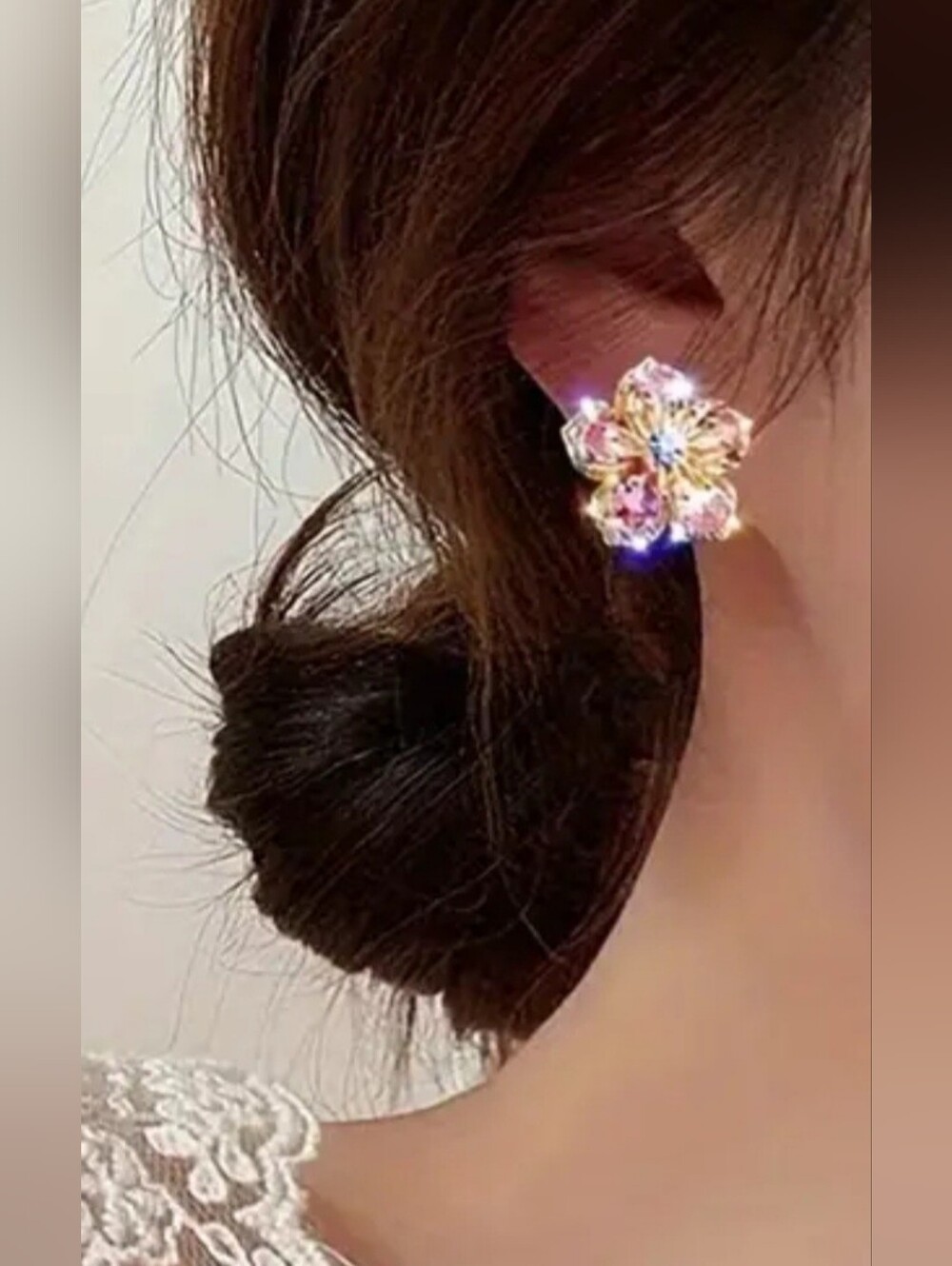 Gold-Plated Pink Flower Crystal Stud Earrings - Elegant Women's Jewelry - Picture 5 of 5